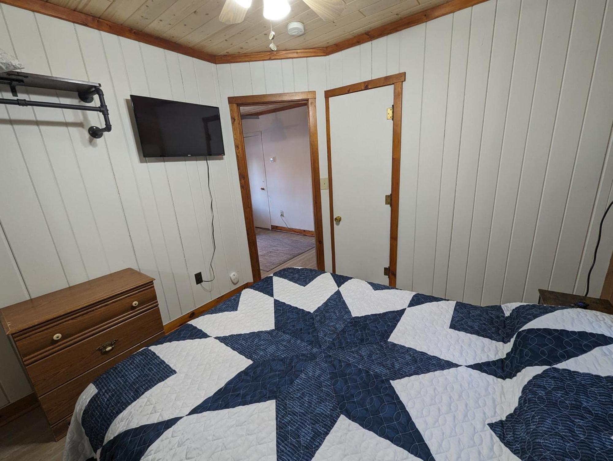Riverside Point Resort Motel Park Rapids Exterior foto