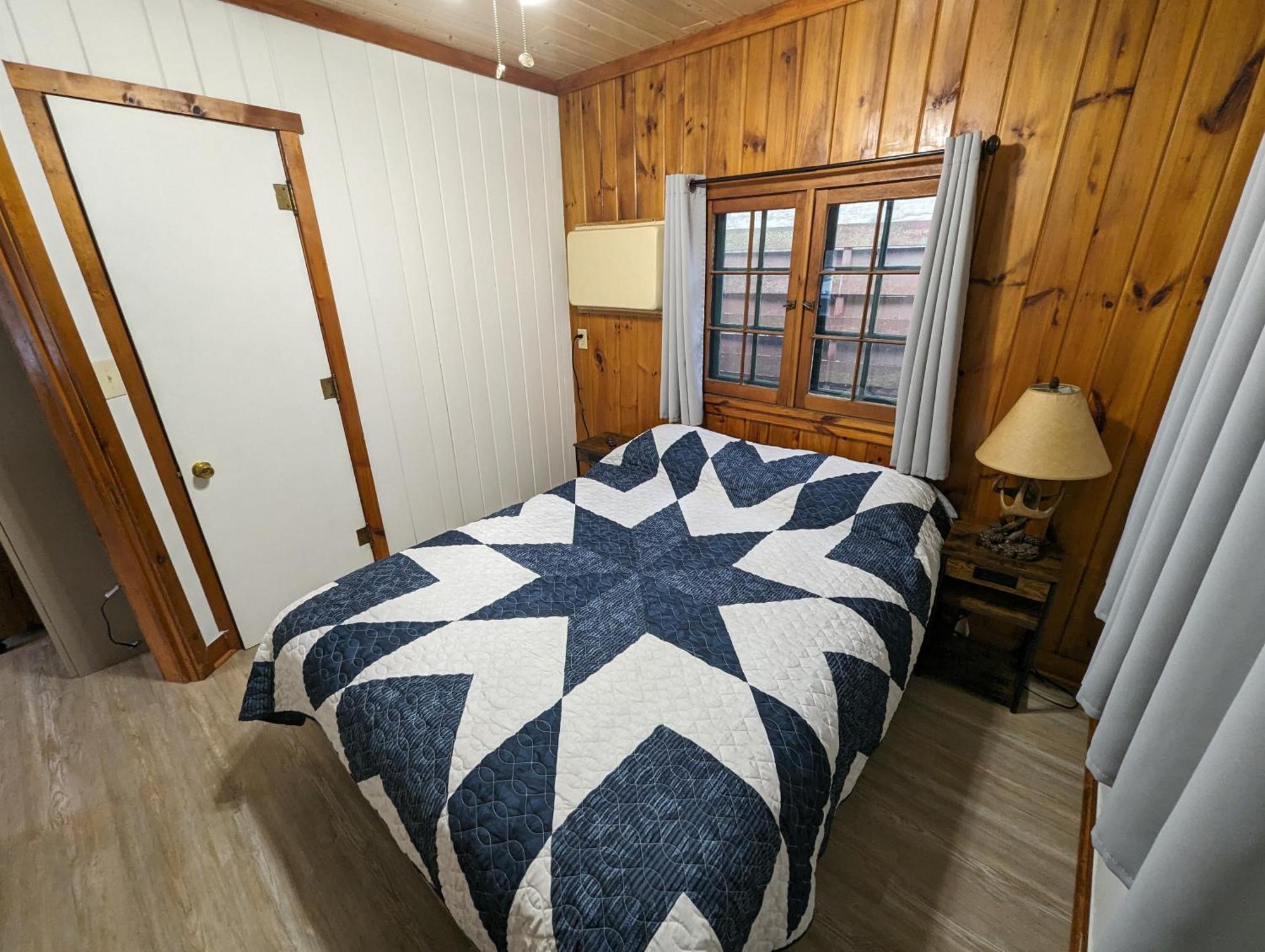 Riverside Point Resort Motel Park Rapids Exterior foto